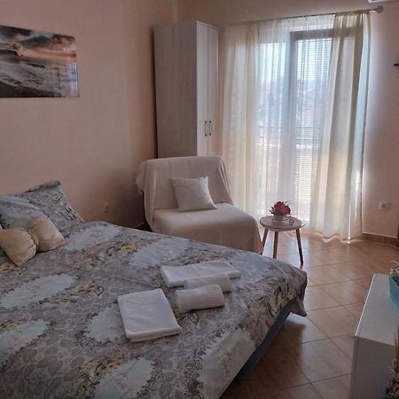 Apartments M&T Tivat Eksteriør bilde