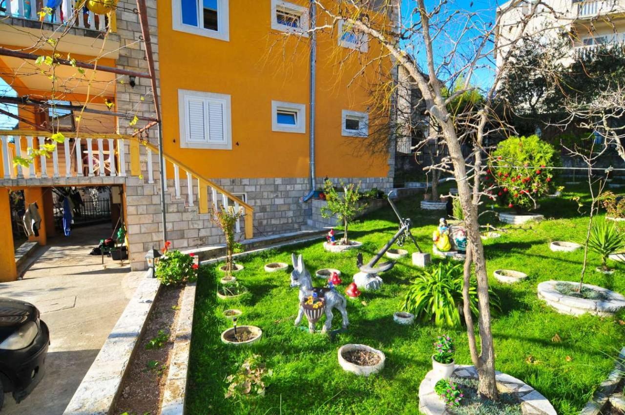 Apartments M&T Tivat Eksteriør bilde